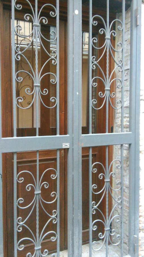 Casa Traiano Appartement Benevento Buitenkant foto